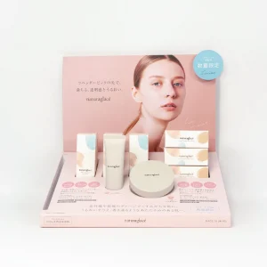 Cosmetic display